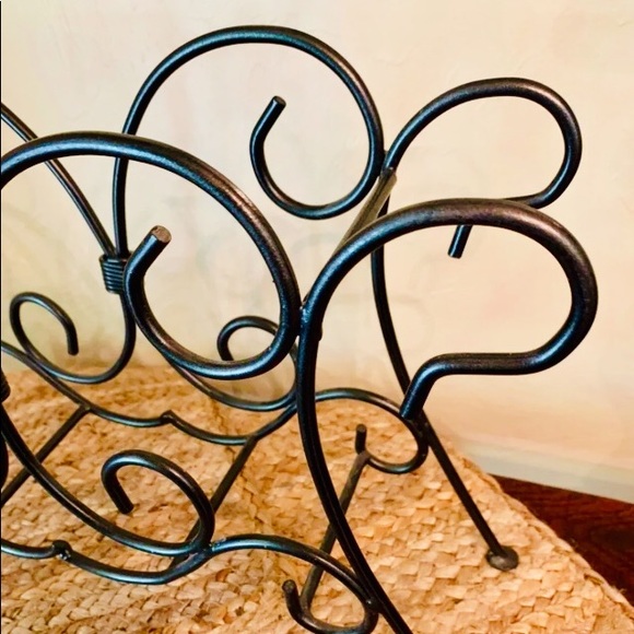 SLAH St. Charles Iron Magazine / File Folder Stand - Picture 3 of 5